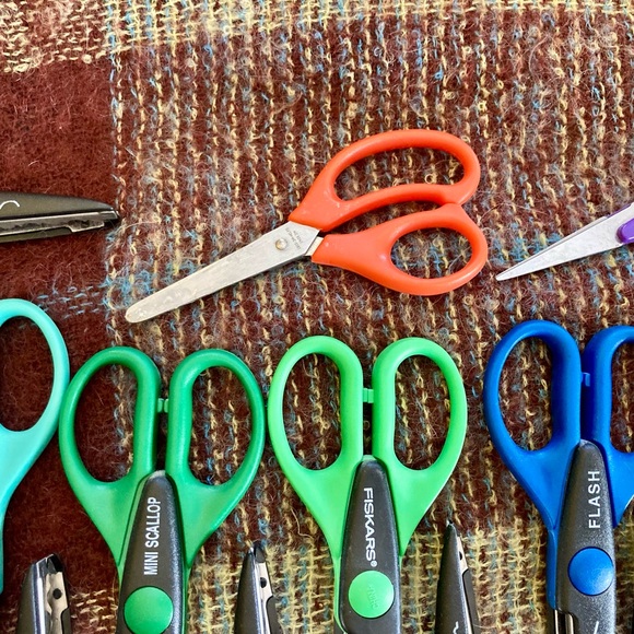 Colorful Kids Craft Scissors Set - Picture 7 of 7